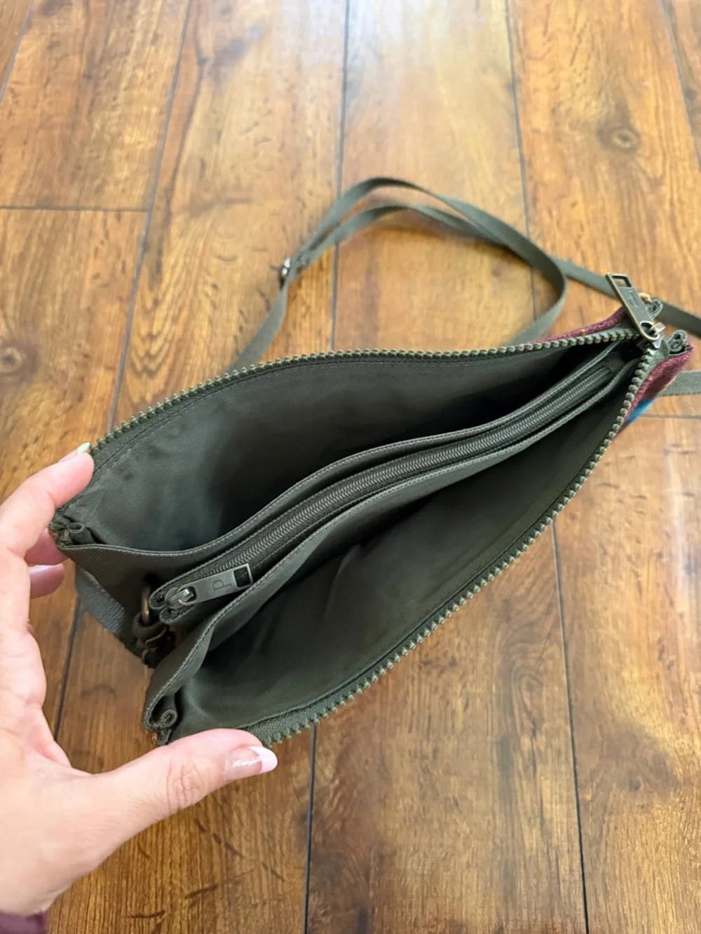 Pendleton Multicolor Aztec Wool Crossbody Bag with Olive Strap - Picture 6 of 6